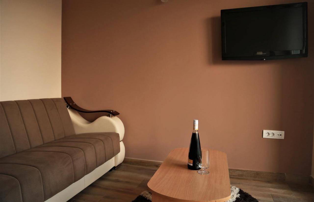 Fruskogorska Idila Apartmani Rednek Kültér fotó